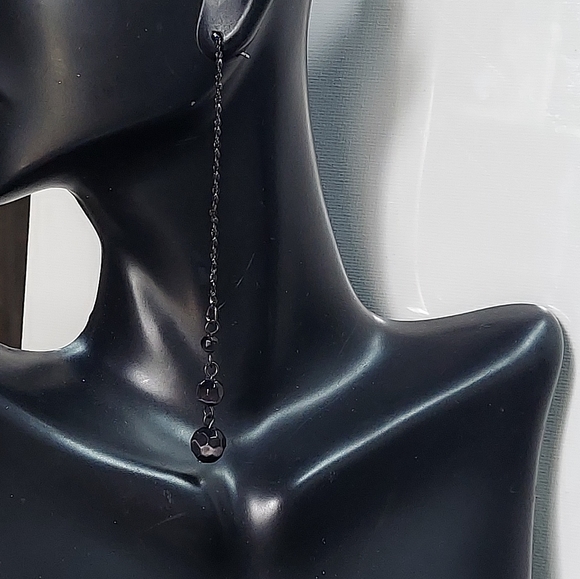 E346 Minimalist Faceted Bead Drop Earrings - Picture 3 of 14